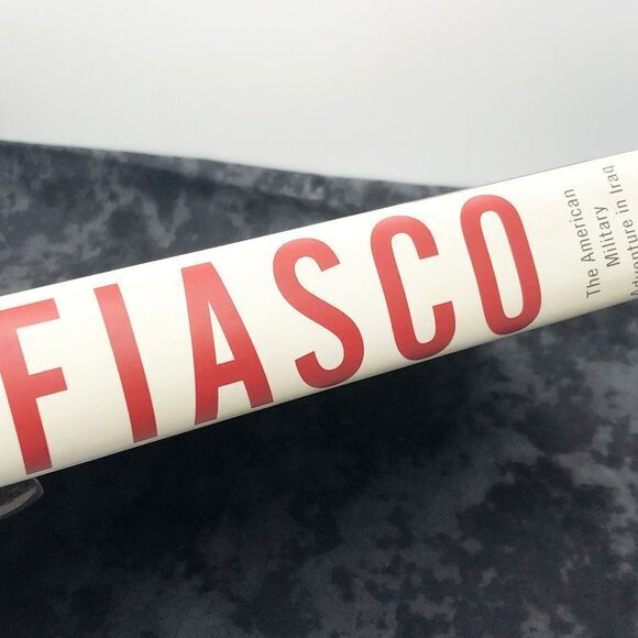 🔮 5/$25 Fiasco by Thomas E. Ricks - Picture 4 of 8